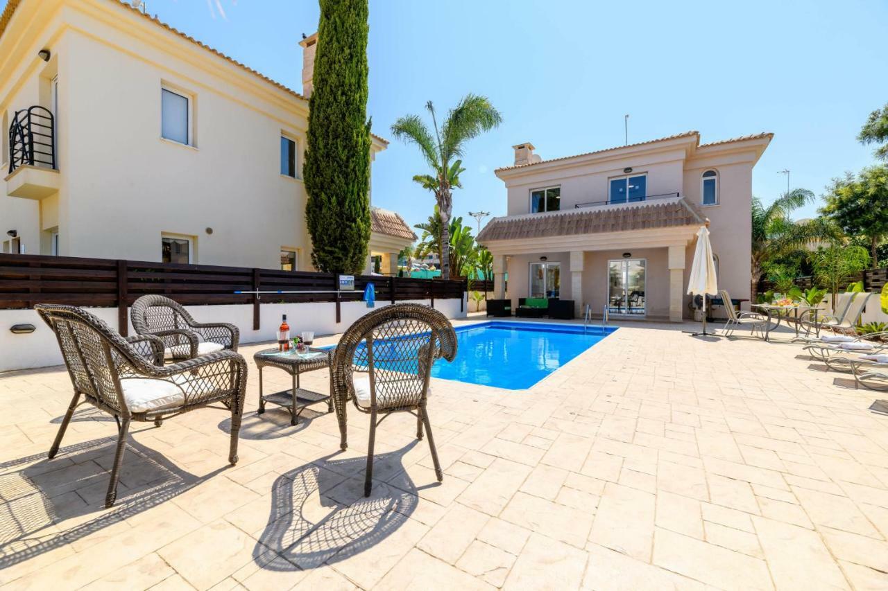 Villa Nadja Paralimni Luaran gambar
