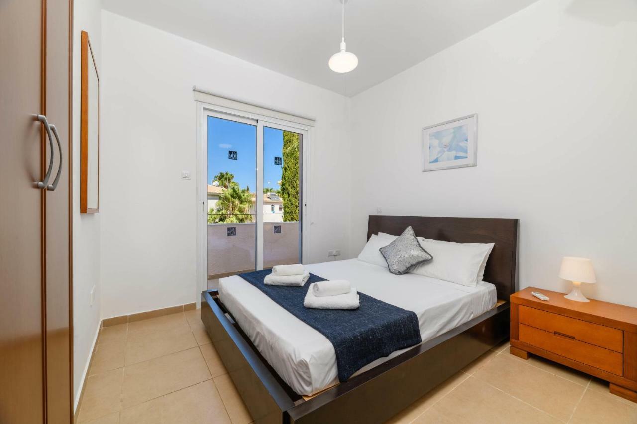 Villa Nadja Paralimni Luaran gambar
